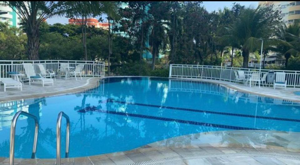 Mountain, Lake And Pool View Apartment Rio de Janeiro Oda fotoğraf