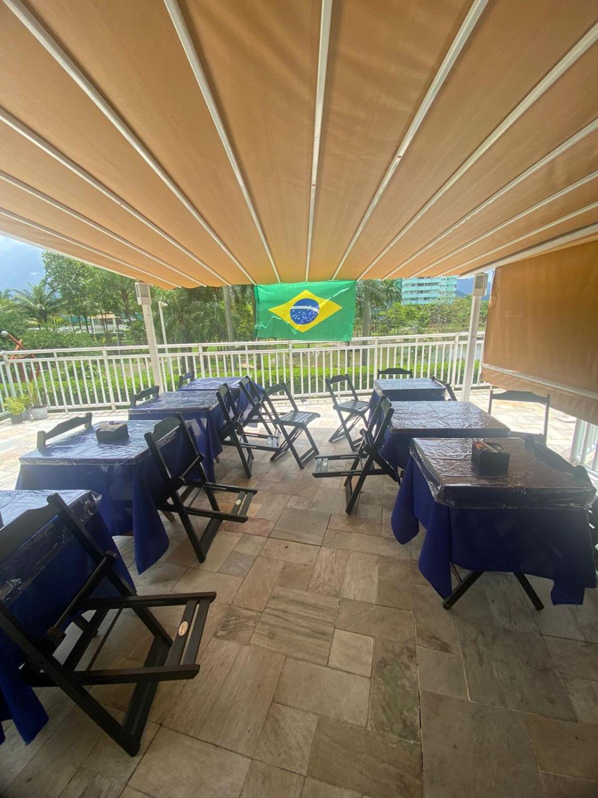 Mountain, Lake And Pool View Apartment Rio de Janeiro Oda fotoğraf