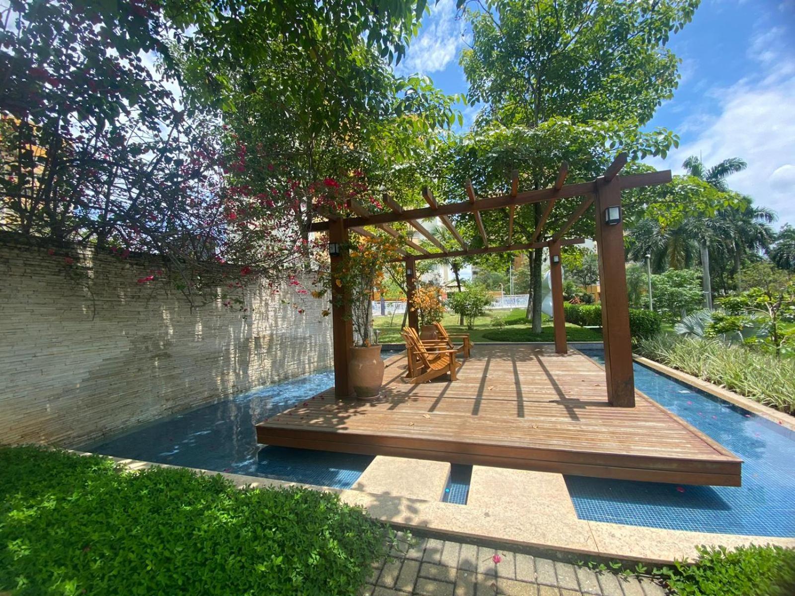 Mountain, Lake And Pool View Apartment Rio de Janeiro Oda fotoğraf